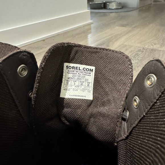 SOREL Men’s Leather Boot - Picture 5 of 6